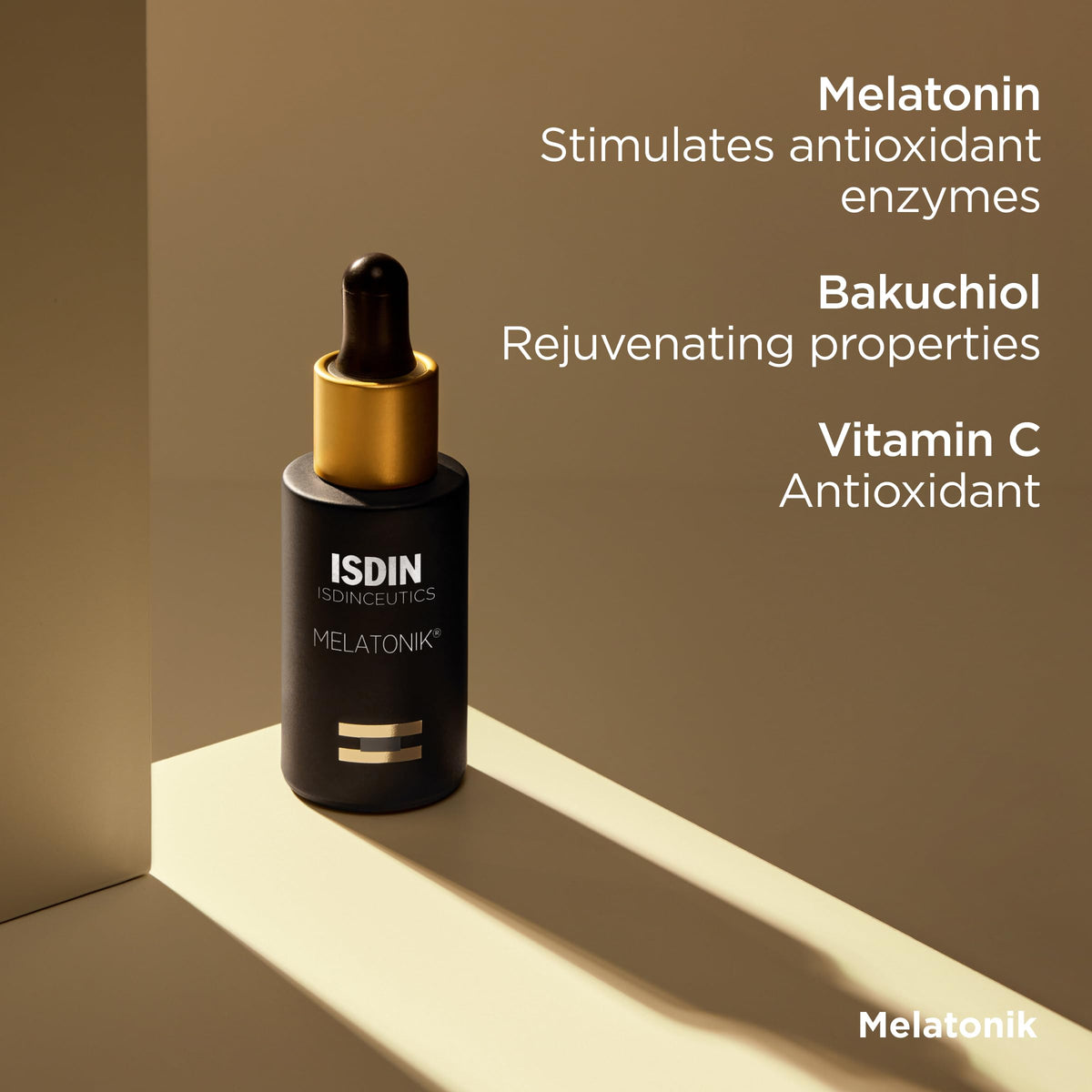 ISDIN Melatonik ingredients flatlay showing melatonin, bakuchiol and vitamin C