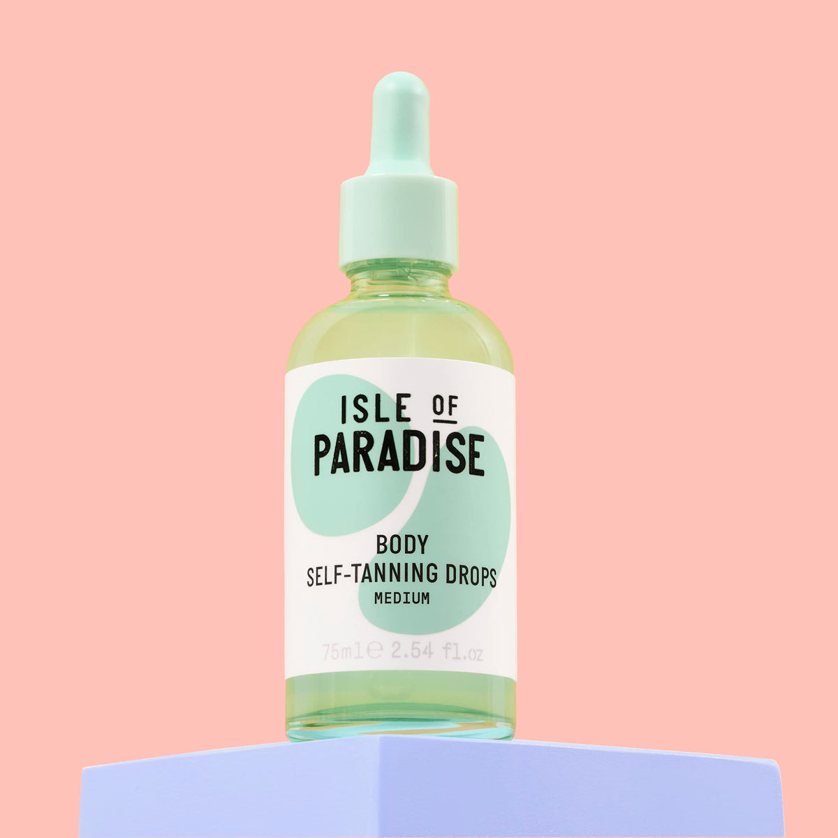 Isle of Paradise dropper dispensing precise tanning drops for control