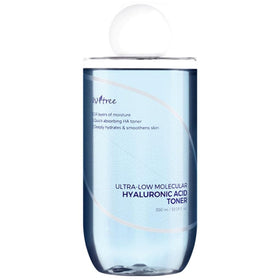 ISNTREE label close-up showing hyaluronic complex and clean ingredient focus