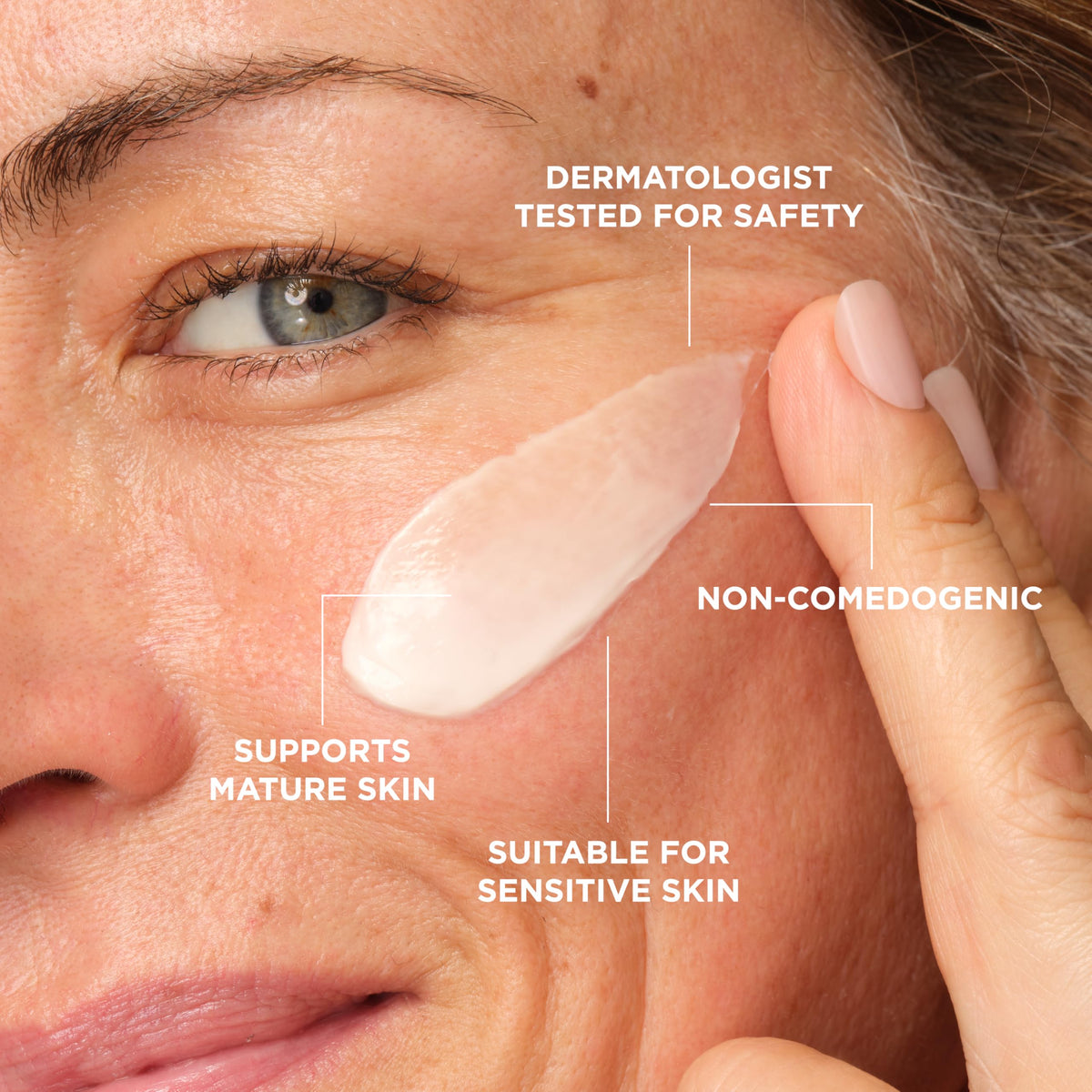 IT Cosmetics application with brush illustrating makeup-priming and smoothing benefit