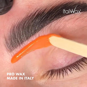 Italwax Coral creamy texture under light highlighting consistent performance benefit