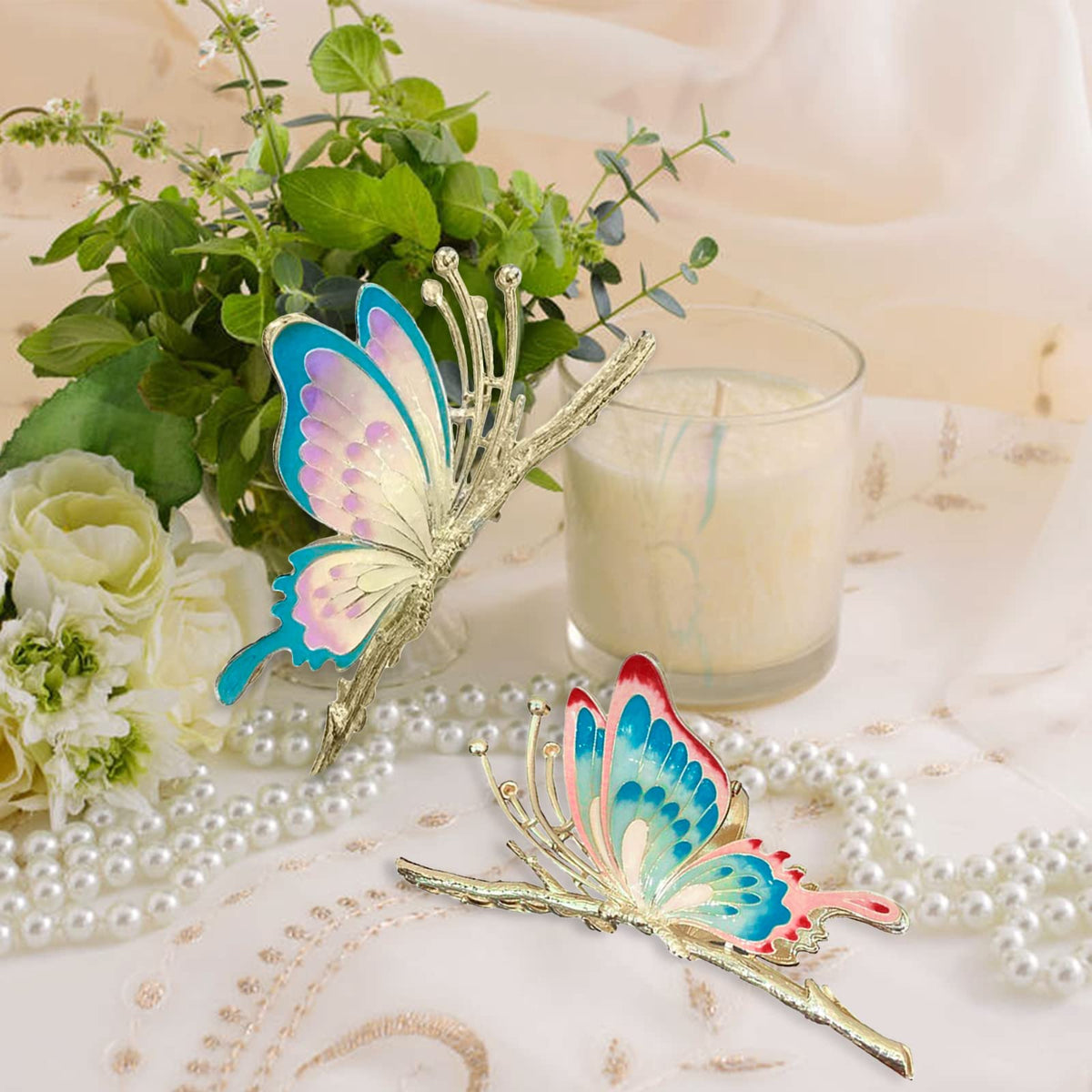 ITingstere lifestyle shot with evening outfit showing decorative accessory benefit