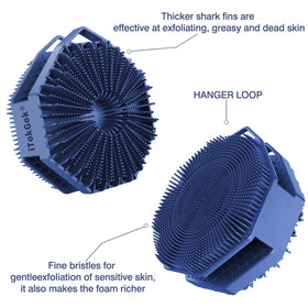 iTOKGOK held in hand to show size and ergonomic benefit