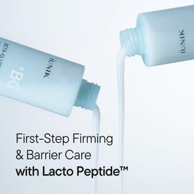 IUNIK pouring essence in hand showing easy application and quick hydration