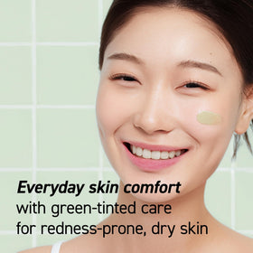 IVOSKIN cream application on fingers demonstrating easy spreadability benefit