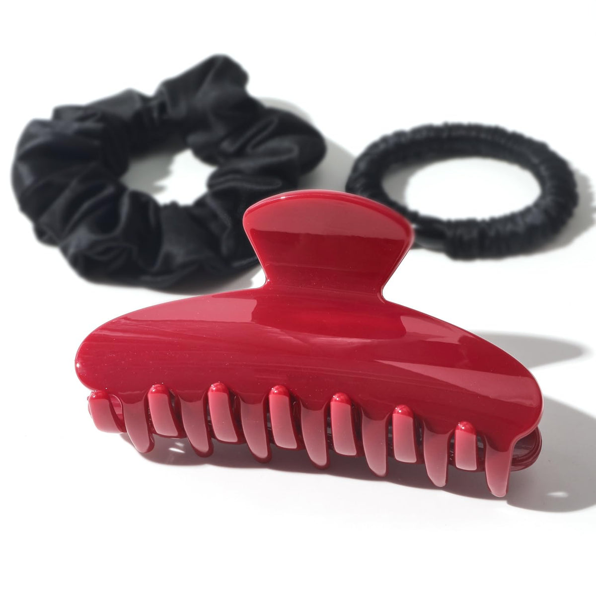Ivyu cherry red clip close-up teeth for firm grip