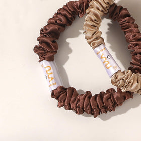Ivyu scrunchie used in a sleep-friendly updo to minimize morning creases