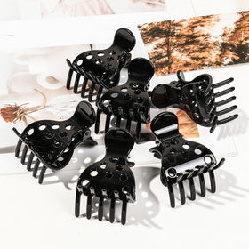 Ivyu ten clips laid out to show quantity and versatile sectioning options