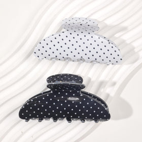 Ivyu polished edge close-up demonstrating smooth finish and scalp-safe design