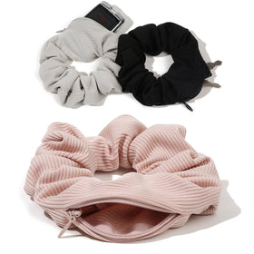 Ivyu scrunchie worn in ponytail demonstrating comfortable hold