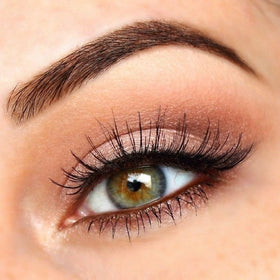 J. Denis texture of pigment swatches showing blendable, buildable color