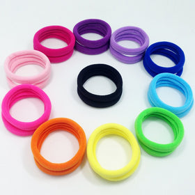 J-MEE hair band holding a high ponytail firmly without creasing for secure everyday wear