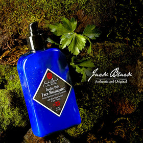Jack Black blue algae botanical visual representing vitamin E and soothing benefit