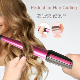 JAETON wand in hand styling hair demonstrating easy clamp-free curling
