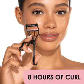 JAPONESQUE product packaging and label indicating professional-grade lash curler features