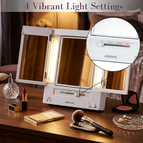 JERDON close-up of center 1X mirror showing full-face view for everyday makeup