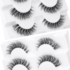 JIMIRE lashes in use on eye showing natural lift and comfort benefit