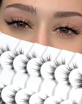 Jiocolor front packaging showing seven pairs and style S10, clear product presentation benefit