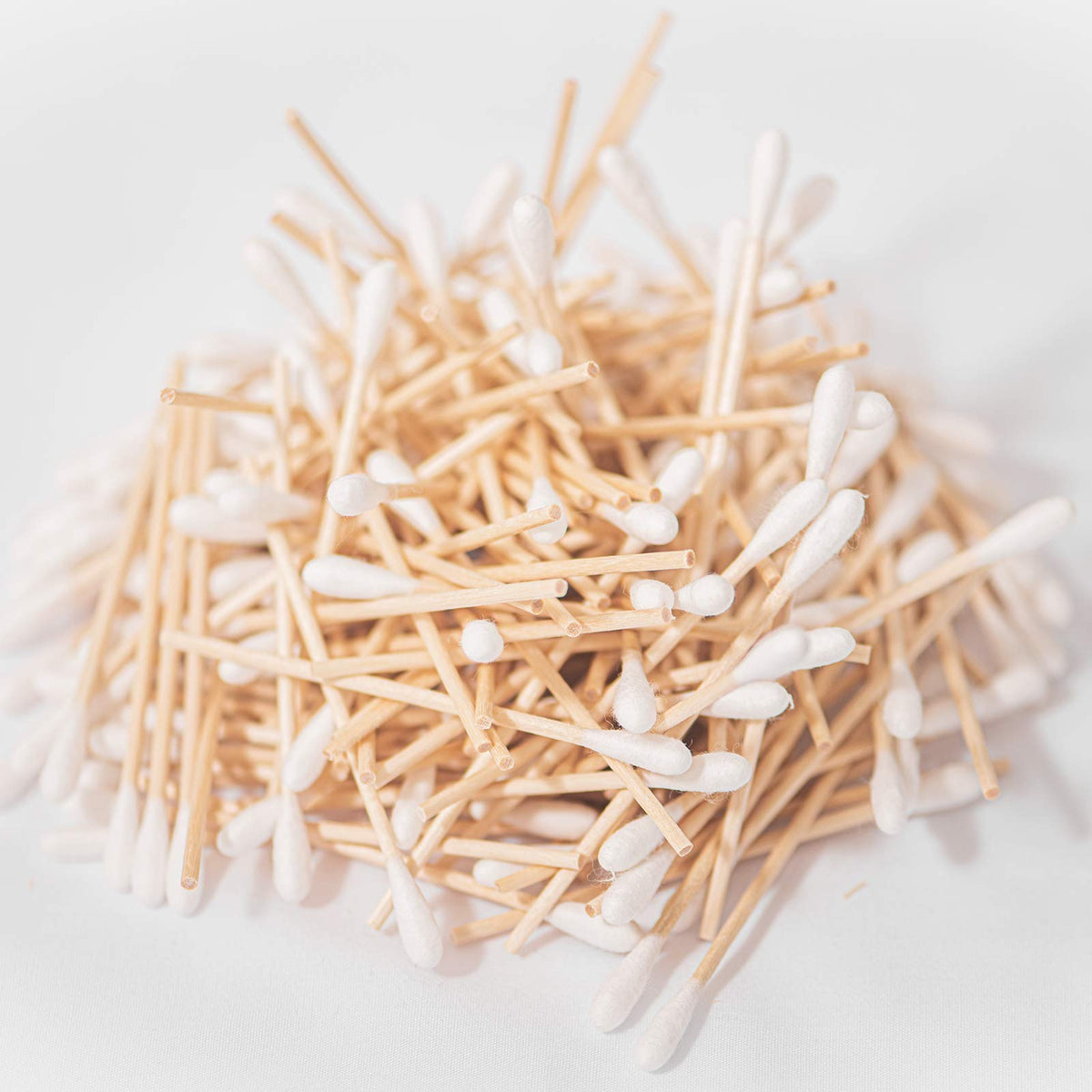 JMU swab used for precise makeup correction emphasizing controlled application