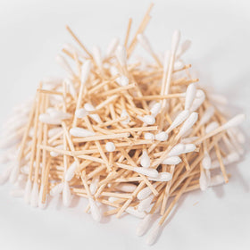 JMU swab used for precise makeup correction emphasizing controlled application