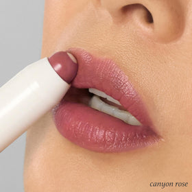 Julep ingredient focus showing Vitamin E core for deep hydration