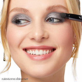 Julep Rainstorm Shimmer built-in smudger blending edges for seamless finish