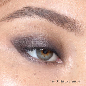 Julep waterline application demonstrating gentle, non-tugging formula
