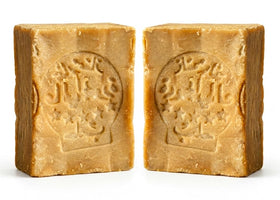 JUSIZA Aleppo soap front packaging showing traditional look and natural benefit