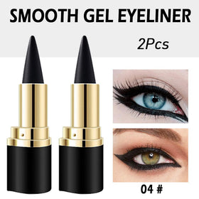 Kaely close-up of pencil core creamy texture for smooth application