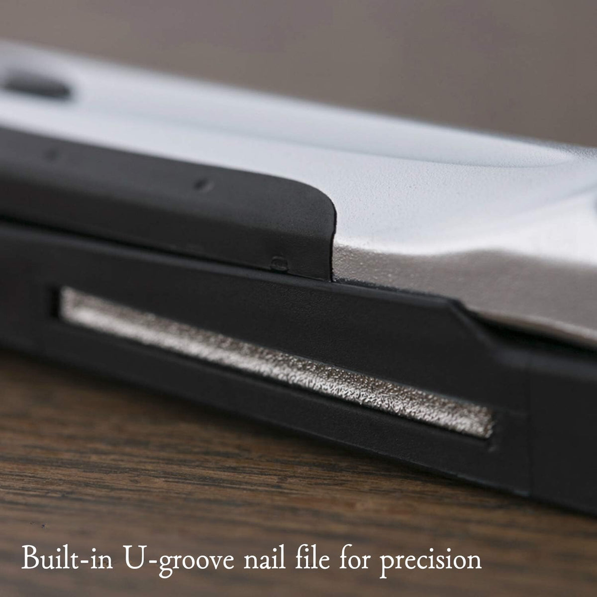 KAI clippers cutting a toenail demonstrating strong cutting power