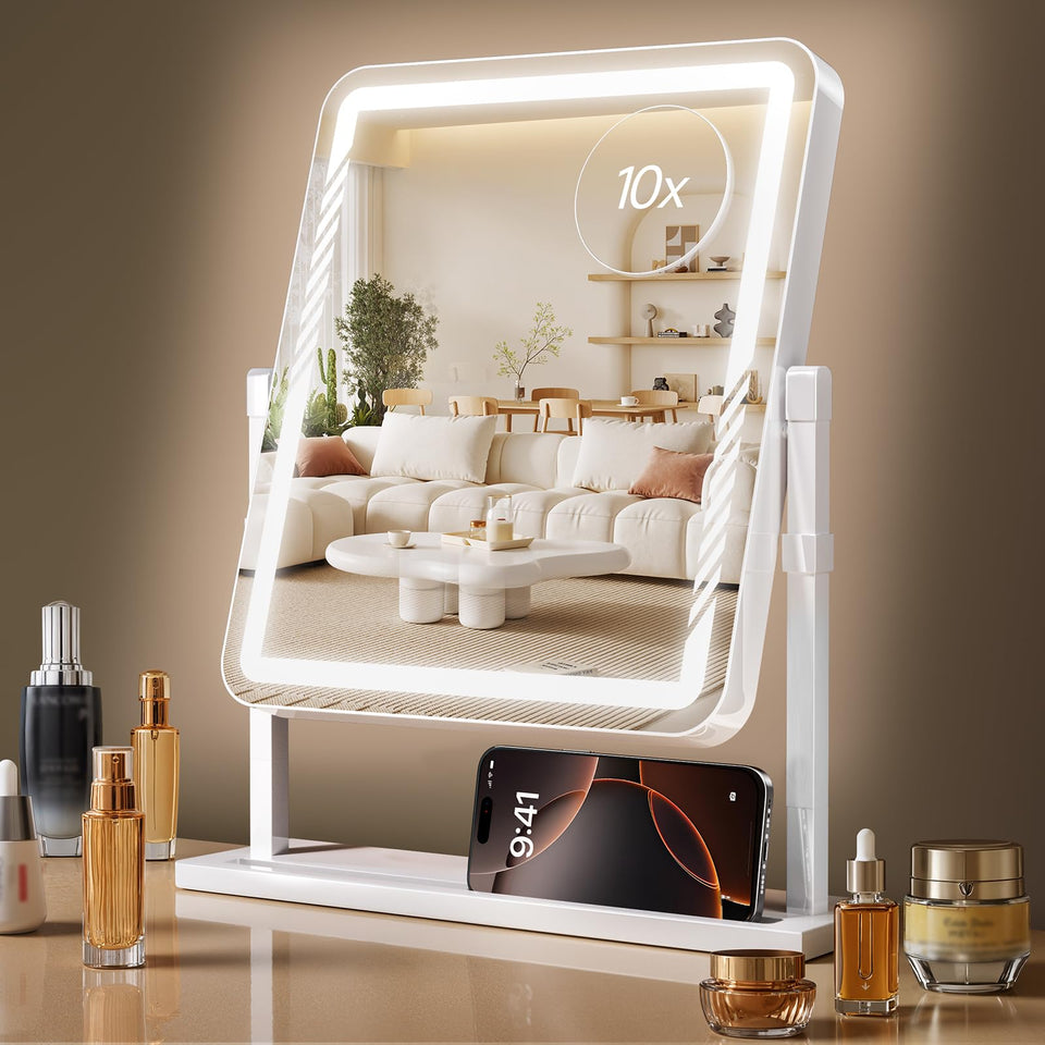 Kcavvi front view of vanity mirror showing full LED ring and clear reflection benefit