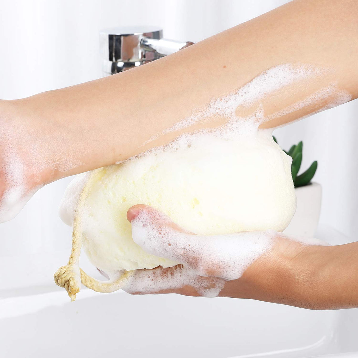 KECUCO rich lather produced with minimal soap for efficient cleansing