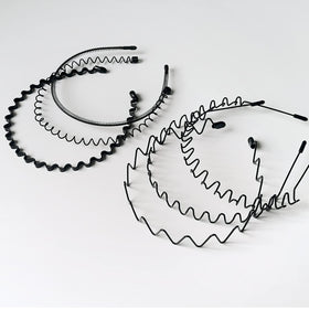 KELUBATU headband with water droplets showing rust-resistant performance