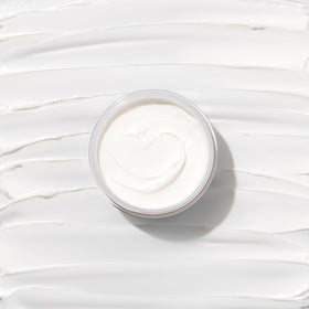 Kenra matte texture putty label close-up highlighting ingredients and moisturizing benefit