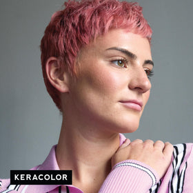 KERACOLOR applying rose-gold Clenditioner to hair for instant tint
