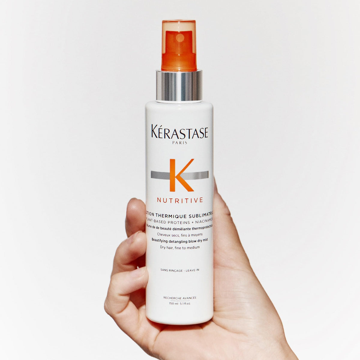 KÉRASTASE before and after image showing reduced frizz and shinier results