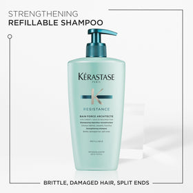 KÉRASTASE bottle poured into hand demonstrating gentle, easy application