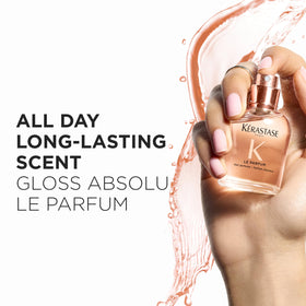 KÉRASTASE mist droplets close-up illustrating fine lightweight texture and non-greasy feel