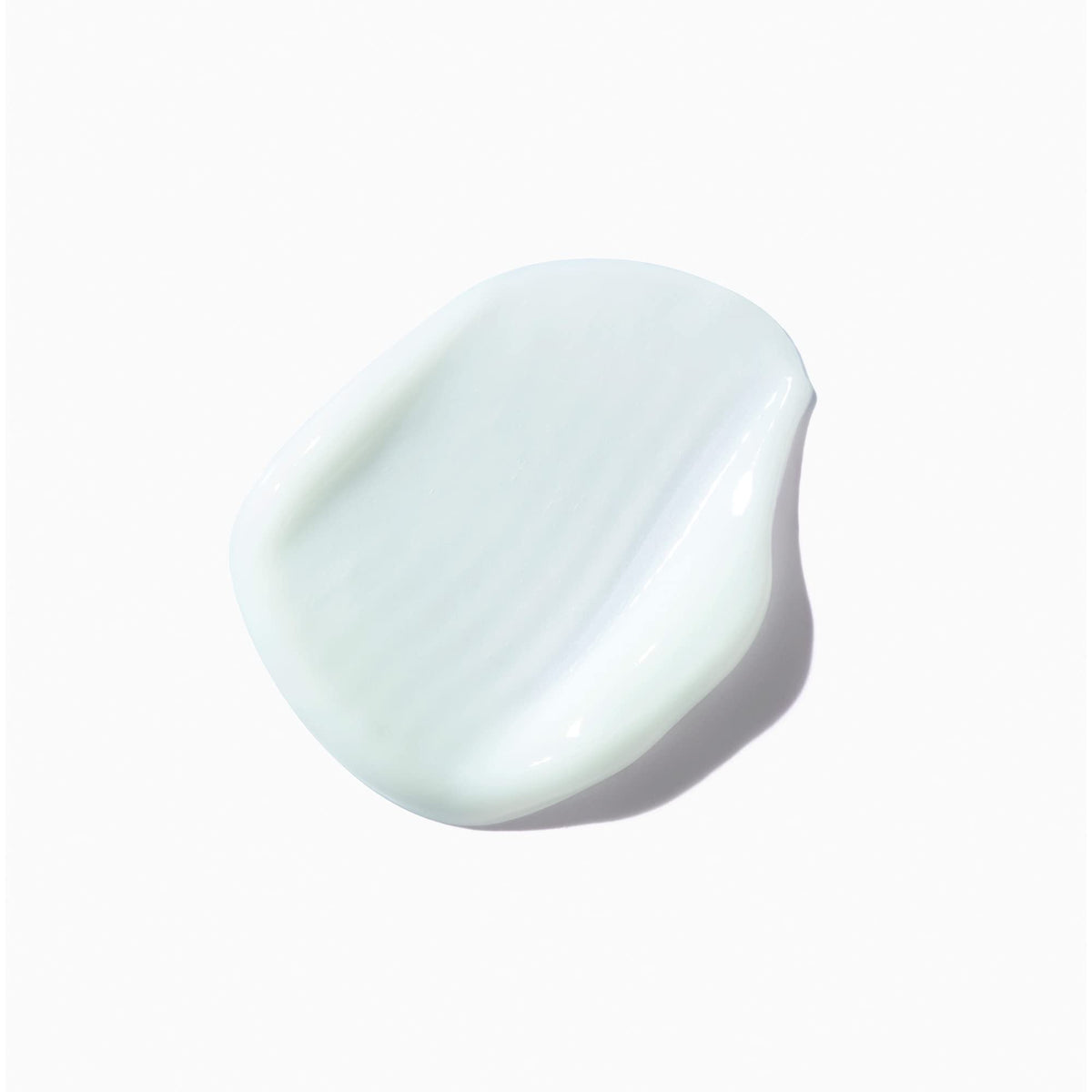 KÉRASTASE label close-up with ingredients and Vita-Ciment details