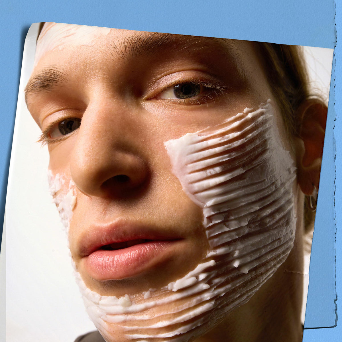 Kiehl's colloidal oatmeal ingredient visual highlighting soothing redness relief