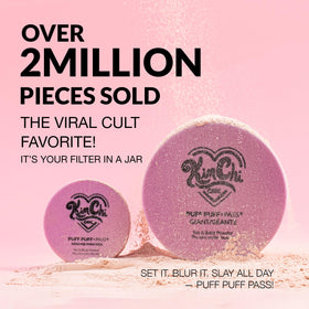 KimChiChic loose powder texture smear demonstrating finely-milled blur
