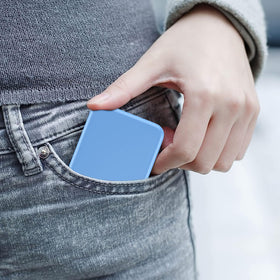 Kintion hinge opened flat 180 degrees for stable handheld or hands-free use