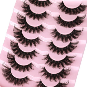 Kiromiro lash application step showing easy beginner-friendly benefit