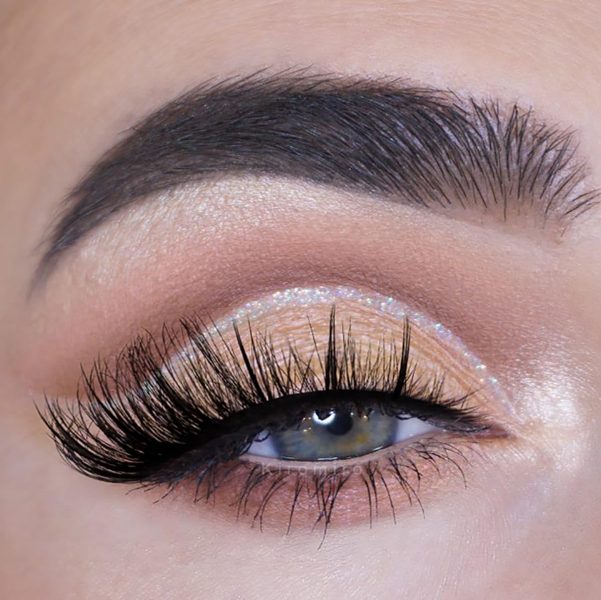 Kiromiro close-up faux mink fibers highlighting wispy texture and natural finish