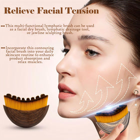 Kismiger ergonomic handle detail offering comfortable grip for precise massage