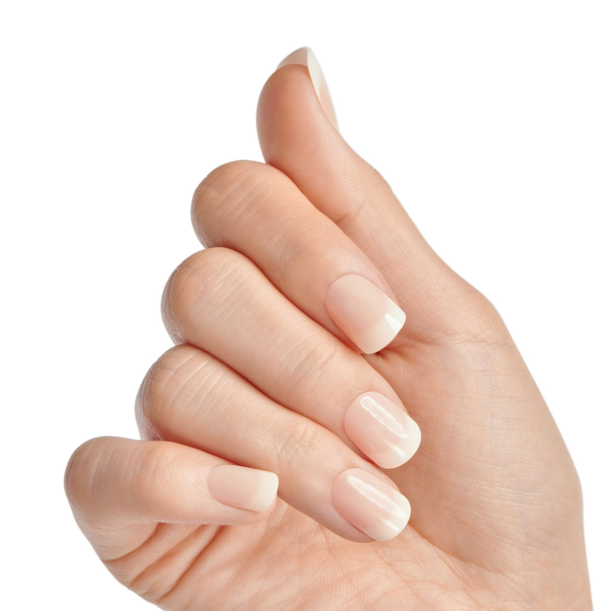 KISS close-up of squoval edge and seamless cuticle for natural finish