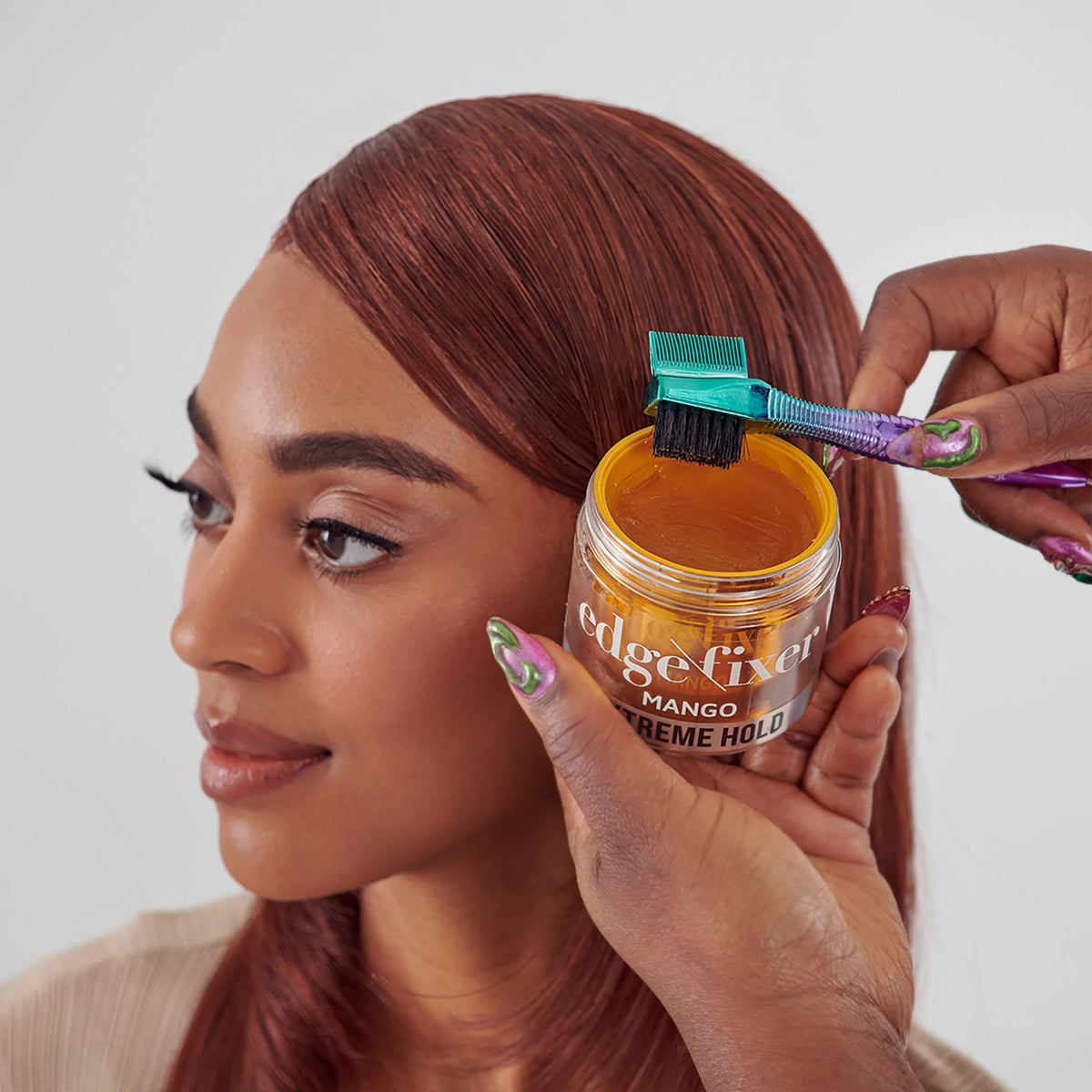KISS COLORS & CARE open cap revealing creamy gel texture and spreadability