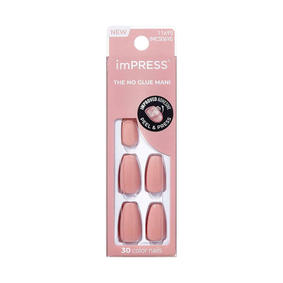 KISS box front packaging showing 30-piece press-on kit with tools for quick application
