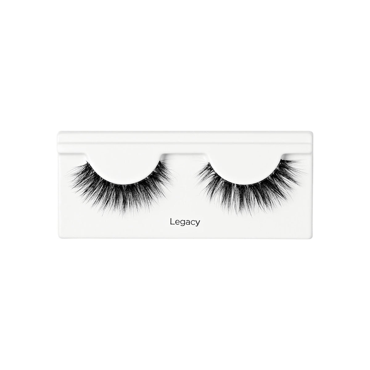 KISS Legacy fiber close-up highlighting faux-silk texture and lightweight natural look