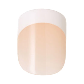 KISS size comparison on fingers highlighting real short squoval fit and natural appearance